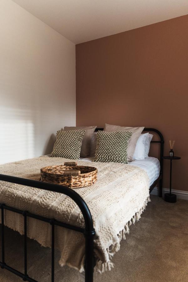 Wych Cottage, Striking 2 Bed, Parking, Ground Floor Flat - Step Free Somerton  Kültér fotó