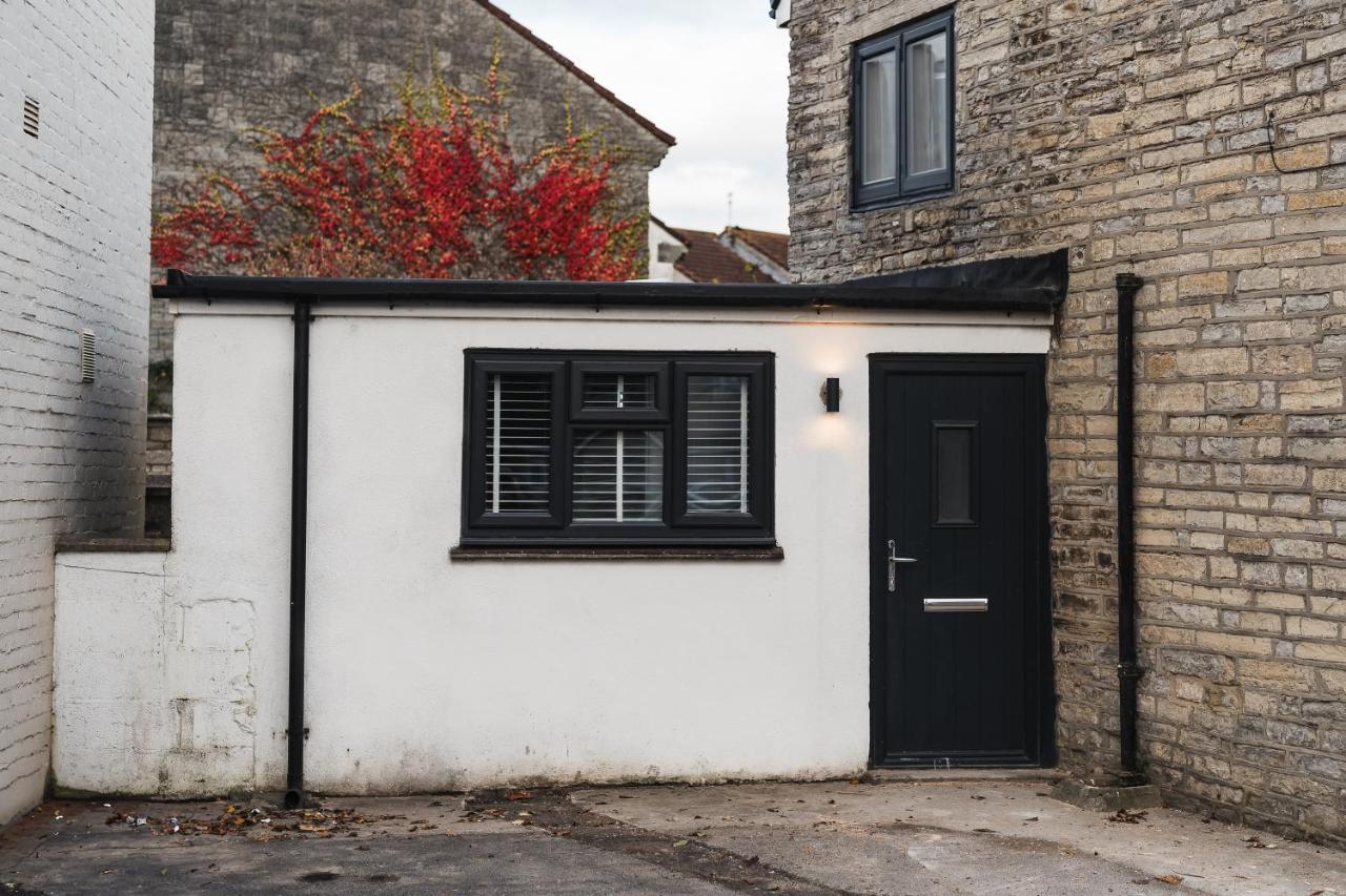Wych Cottage, Striking 2 Bed, Parking, Ground Floor Flat - Step Free Somerton  Kültér fotó
